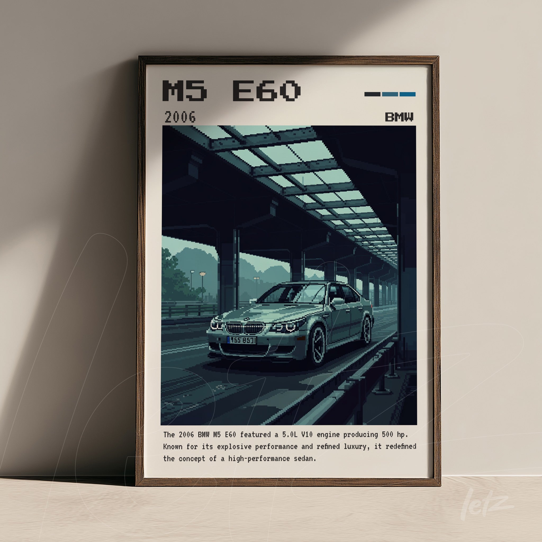quadro com arte digital retrô de um BMW M5 E60 em uma pista iluminada com moldura escura