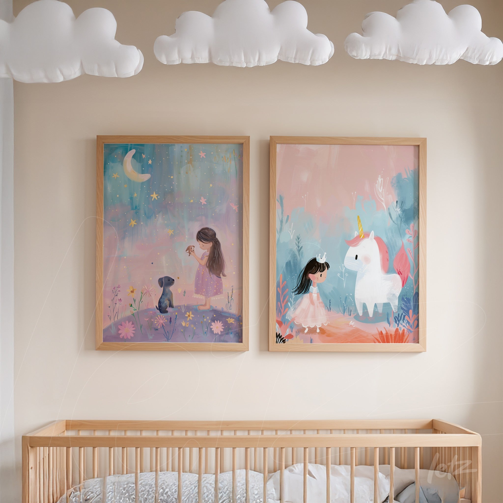 composição de dois quadros em moldura de madeira clara, um com menina sentada em um campo sob a lua e o outro com menina e unicórnio em fundo pink