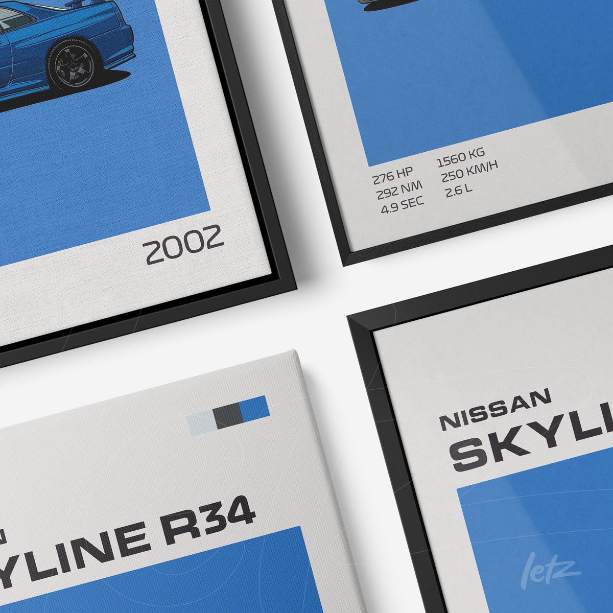 composição de quadros com ilustrações do carro Nissan Skyline R34 em fundo azul com detalhes em preto e branco