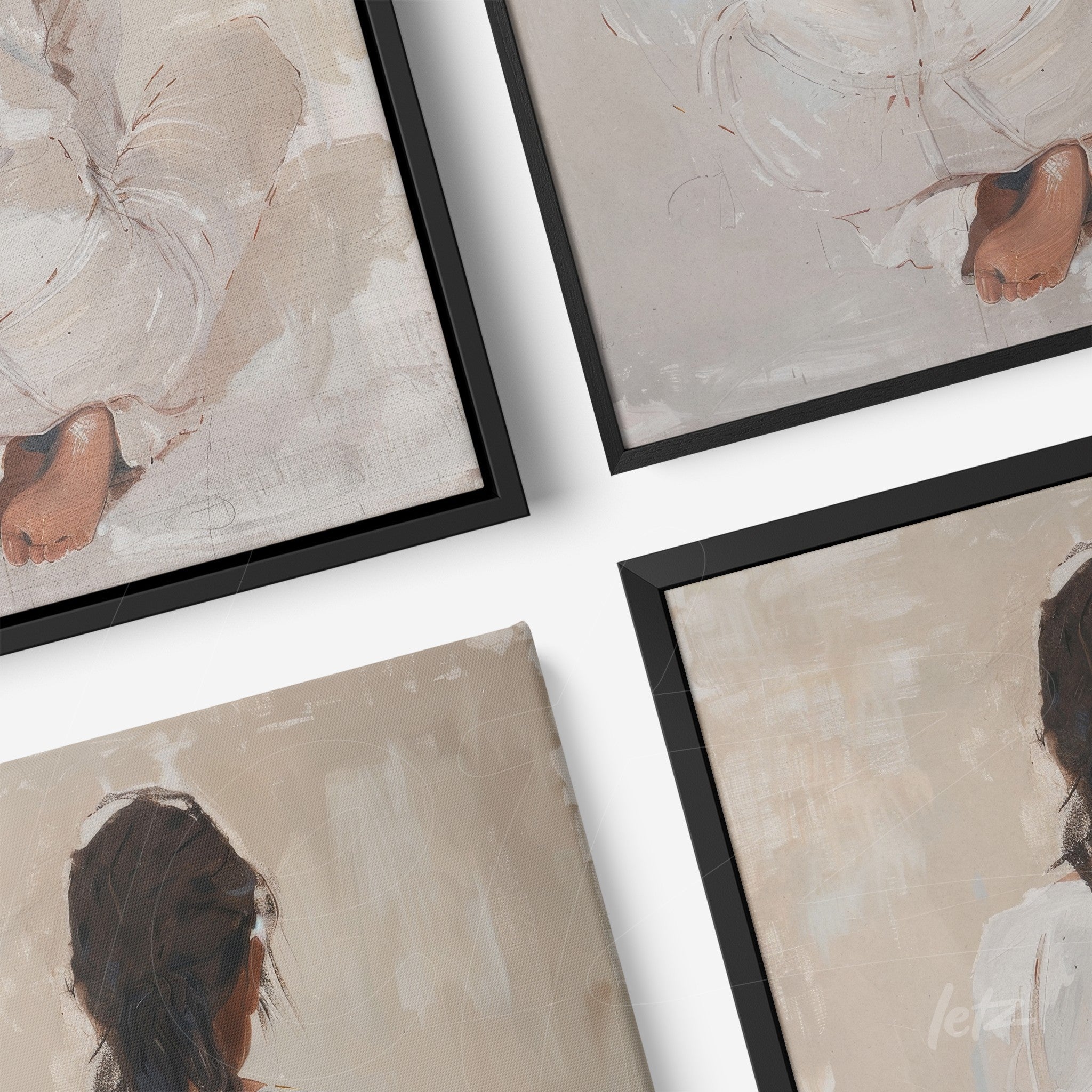 composição de quadros com arte contemporânea retratando a silhueta de figuras humanas em fundo neutro em moldura preta