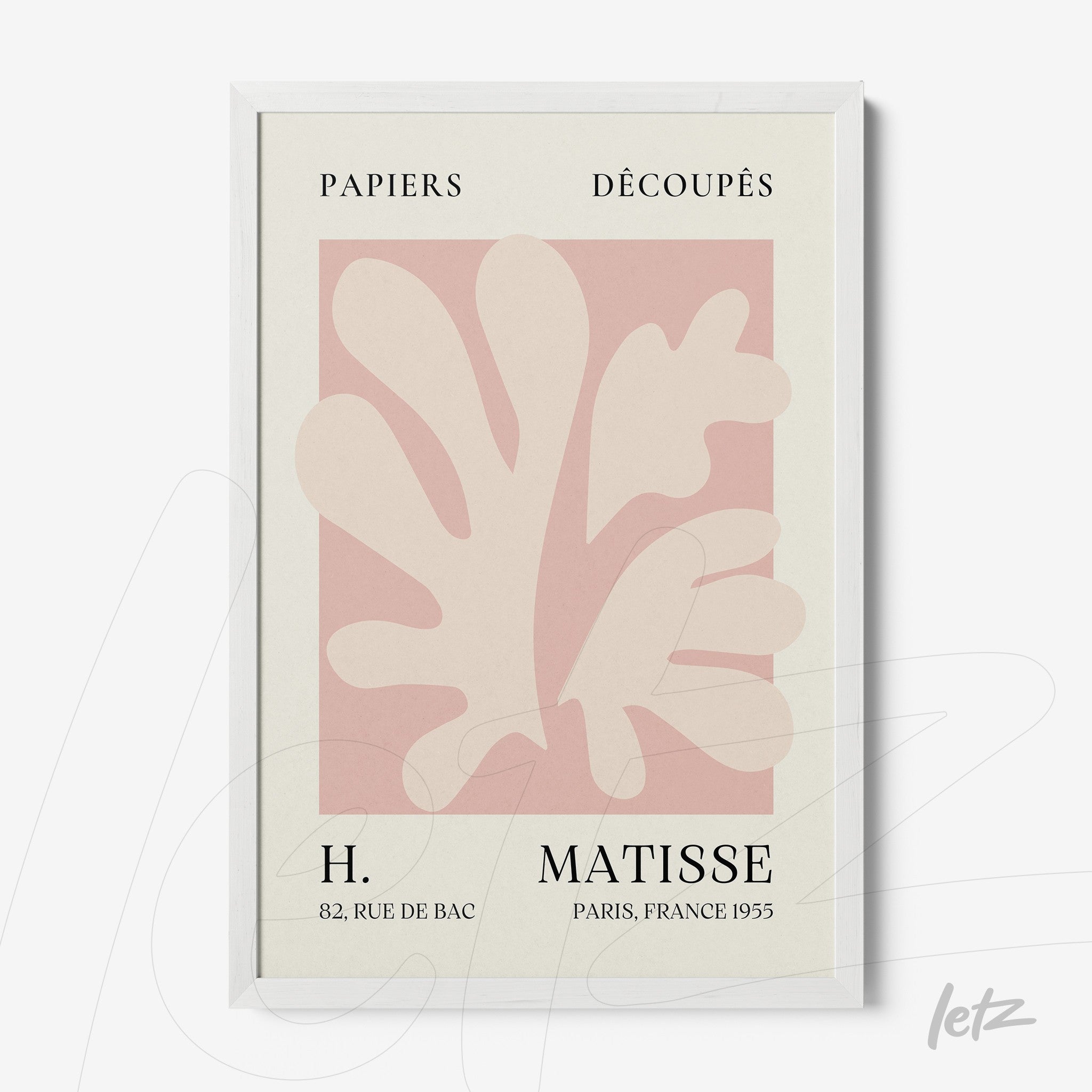 quadro com arte de recortes em papel de destaque em tom rosa claro, com moldura branca e texto em tipografia clássica