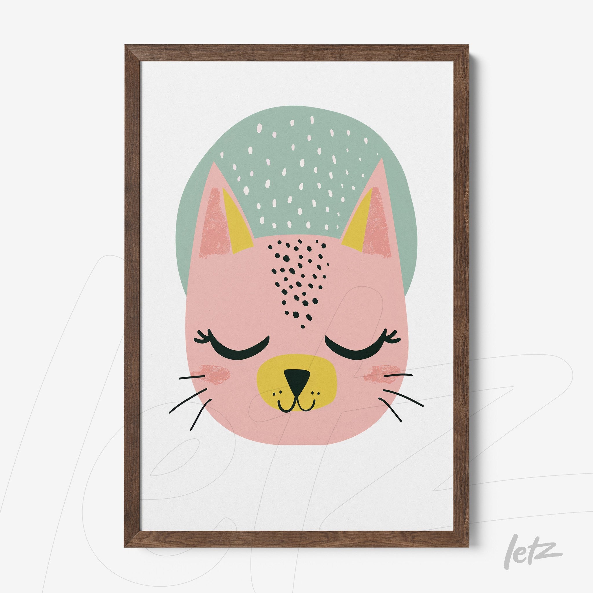 quadro com ilustração colorida de um gato rosa com olhos fechados e um fundo azul claro em moldura de madeira escura