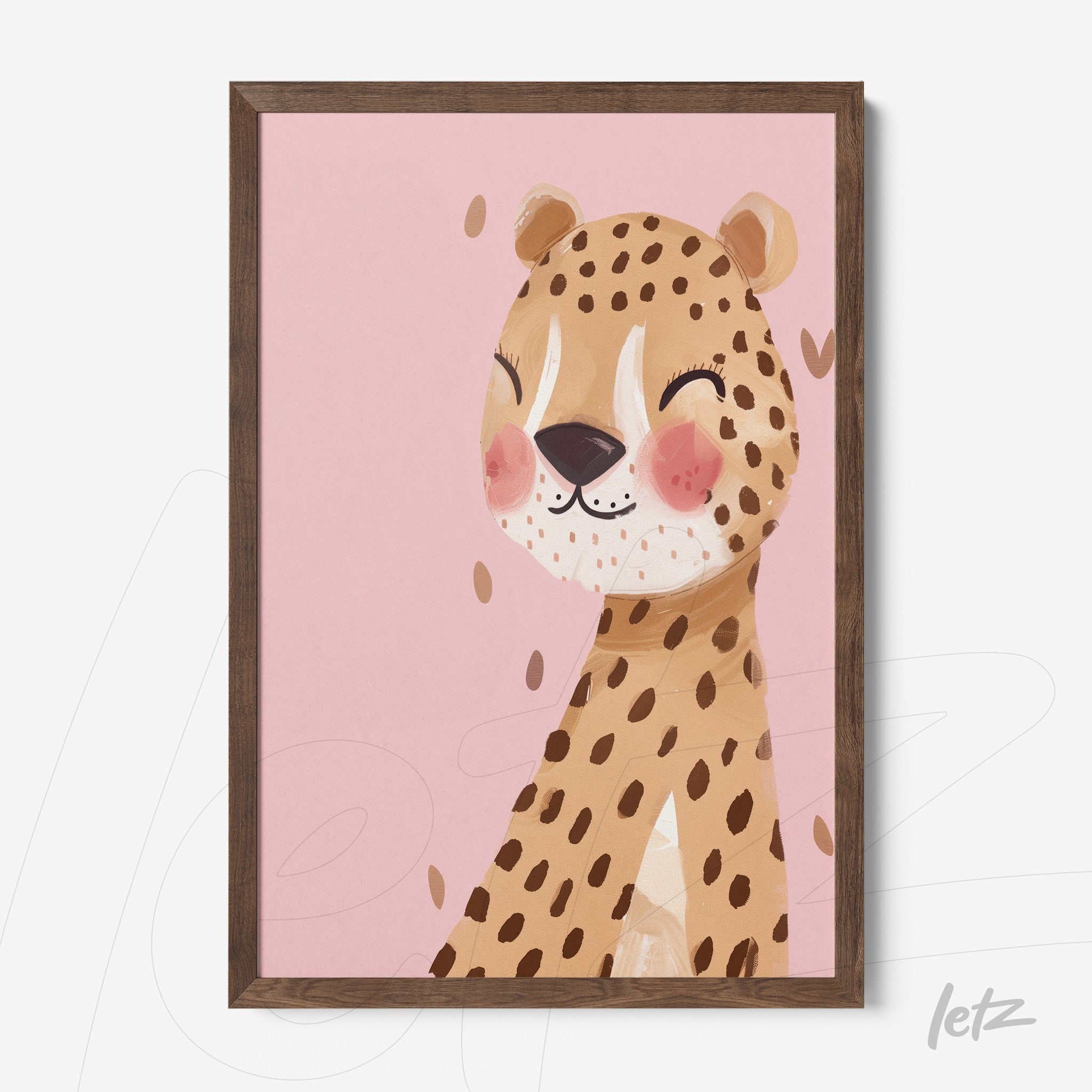 quadro com ilustração de um leopardo sorridente em fundo rosa, moldura de madeira escura