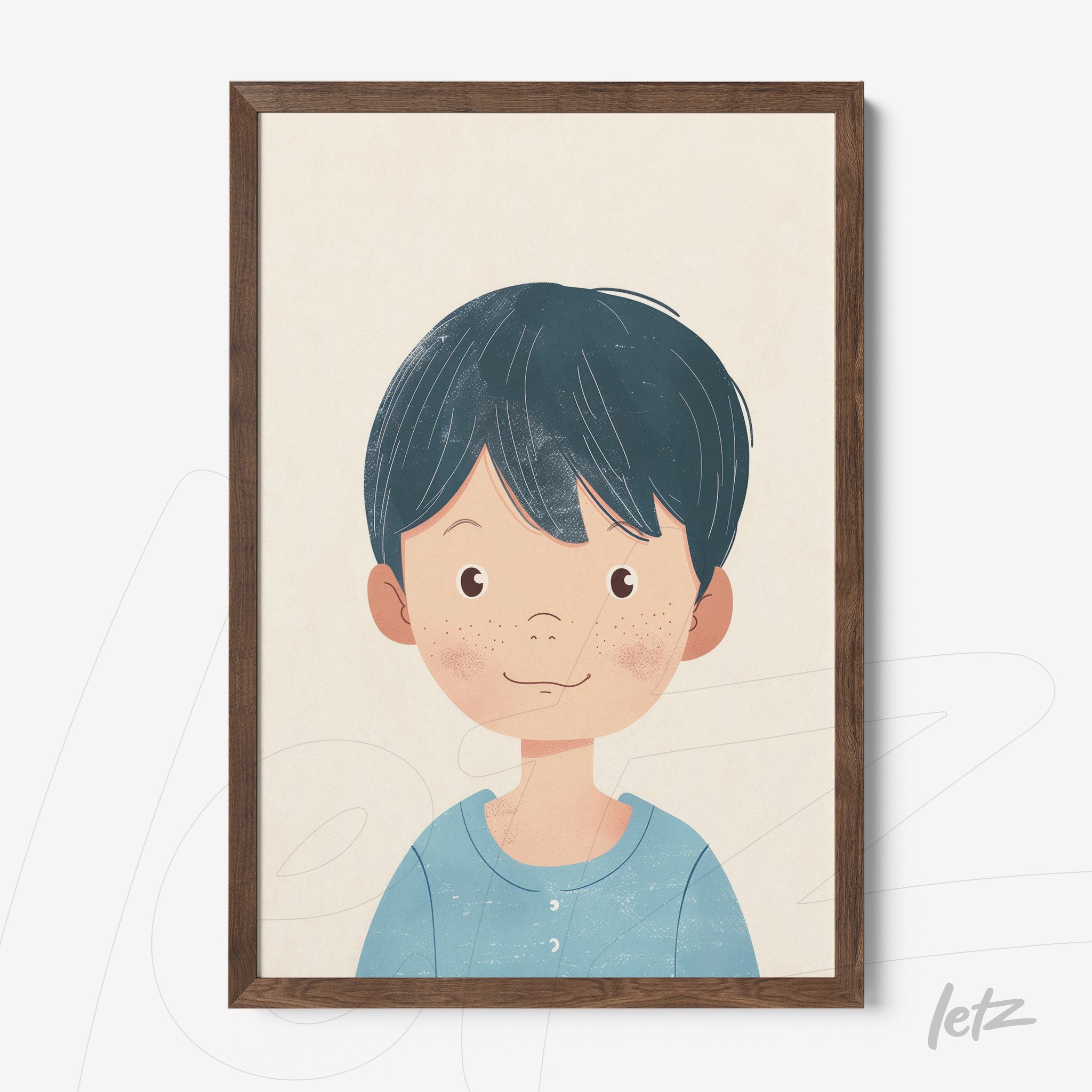 quadro com ilustração de menino sorridente com cabelo curto e castanho em moldura de madeira escura