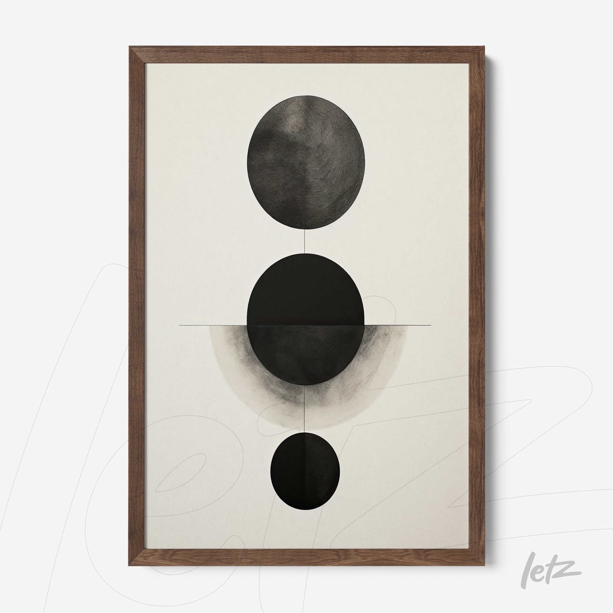 quadro com arte abstrata em preto e branco, apresentando formas geométricas em diferentes tamanhos sobre fundo claro e moldura de madeira escura