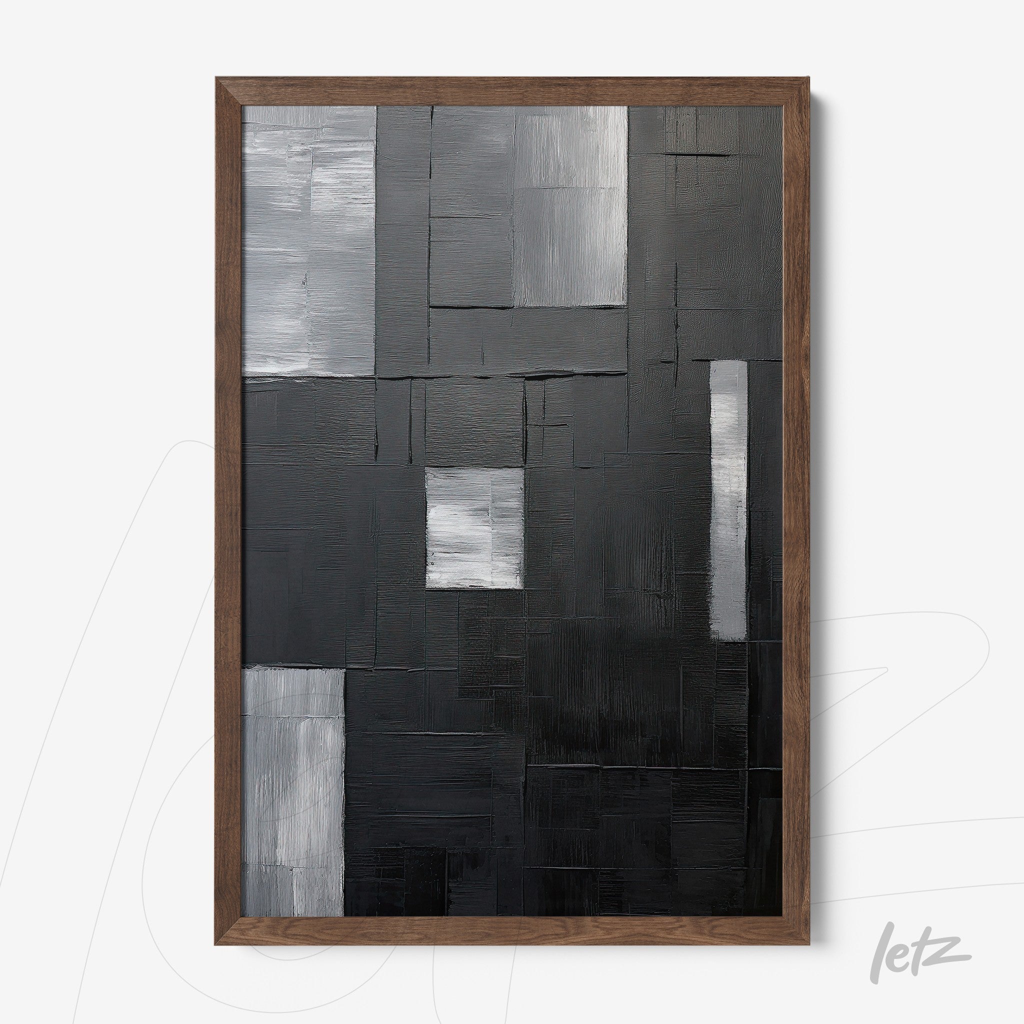 quadro com arte abstrata em tons de preto, cinza e branco, com moldura de madeira escura
