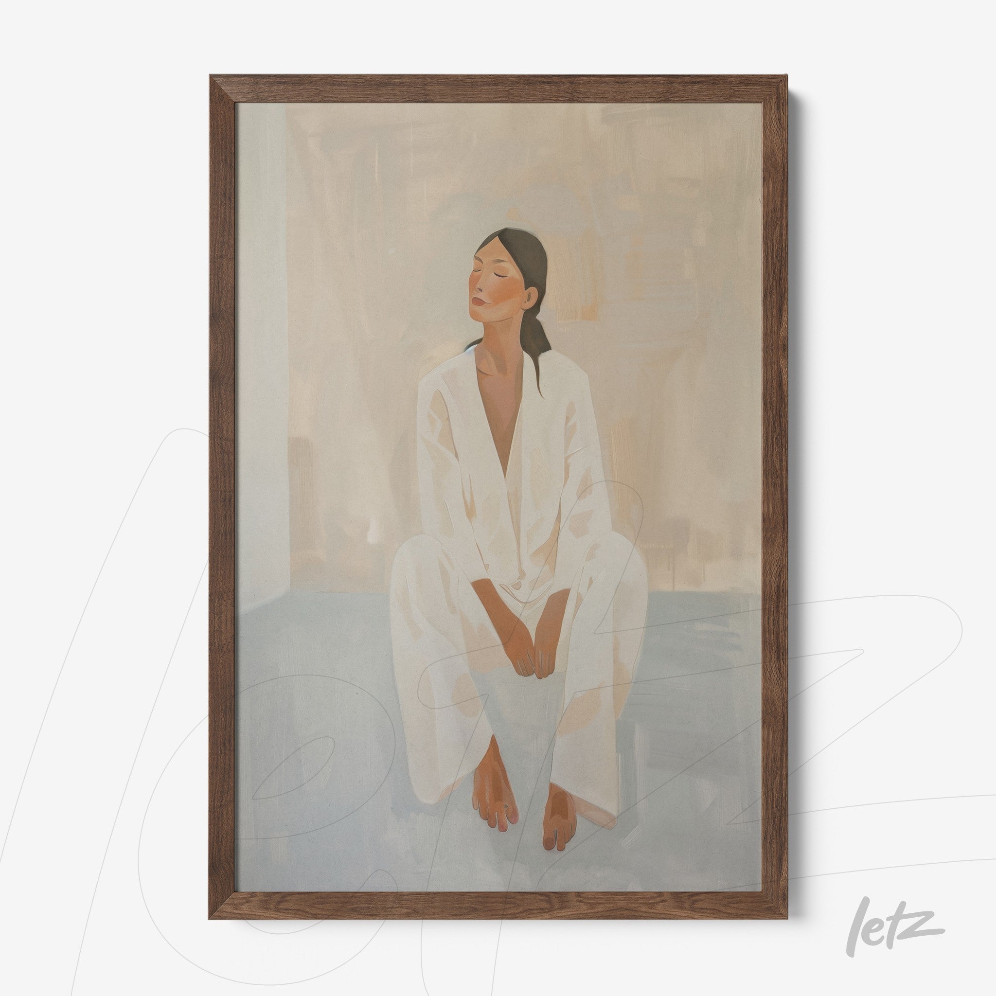 quadro com retrato de mulher sentada em roupas brancas, moldura de madeira escura e fundo suave