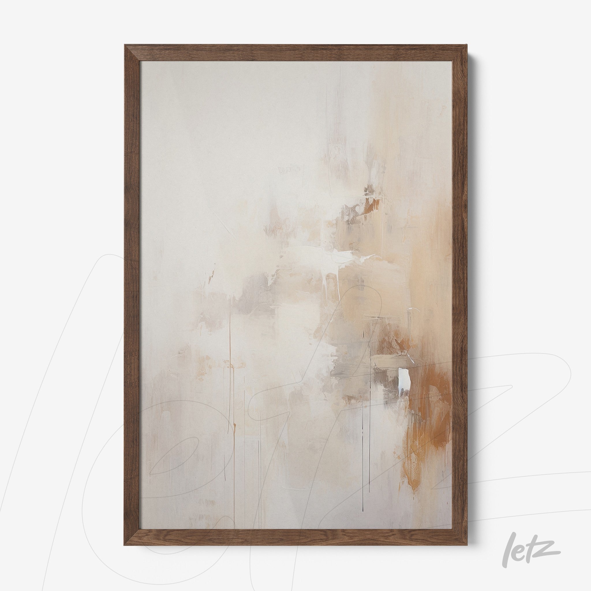 quadro com arte abstrata em tons neutros com moldura de madeira escura