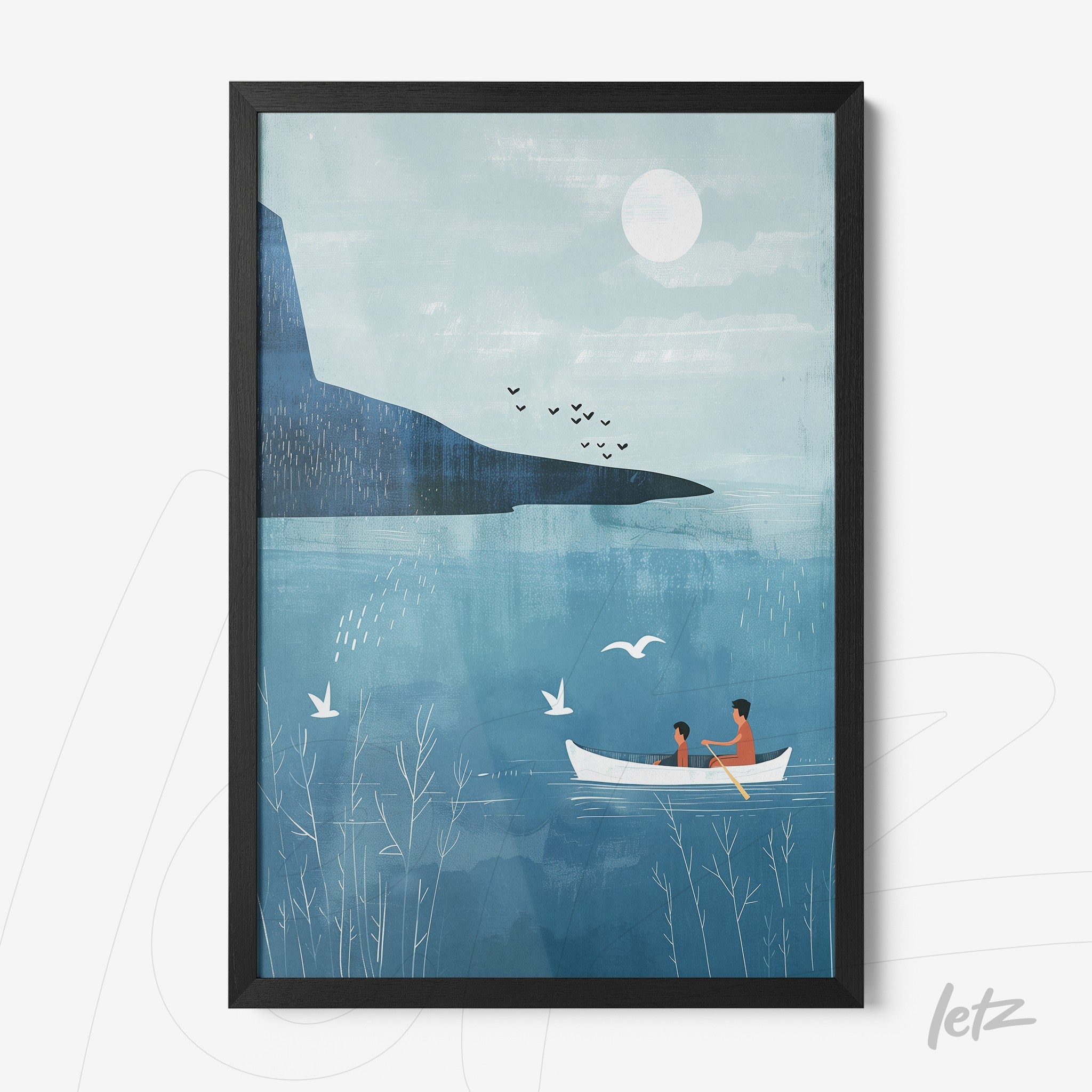 quadro com ilustração minimalista de casal em barco em lago azul sob céu claro, moldura preta