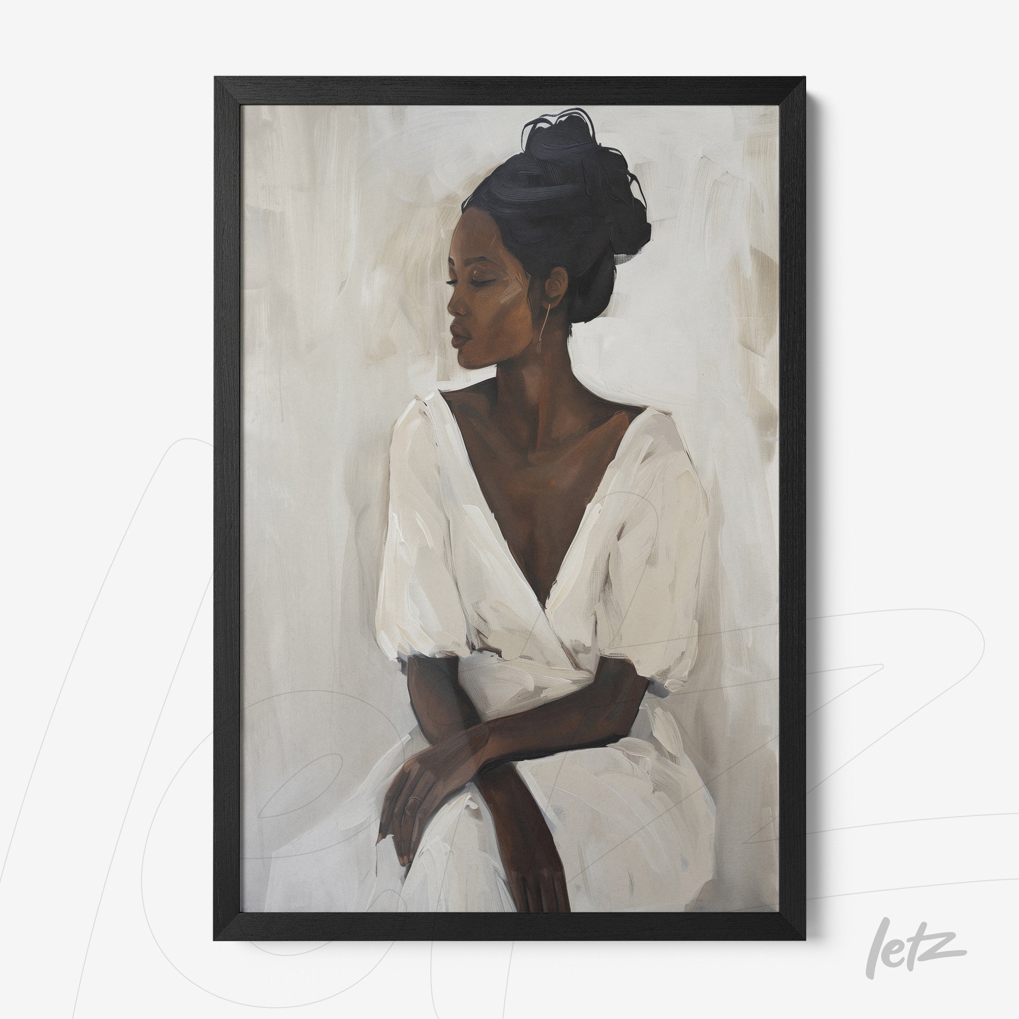 quadro com arte que retrata uma mulher negra em vestido branco em moldura preta, com fundo neutro