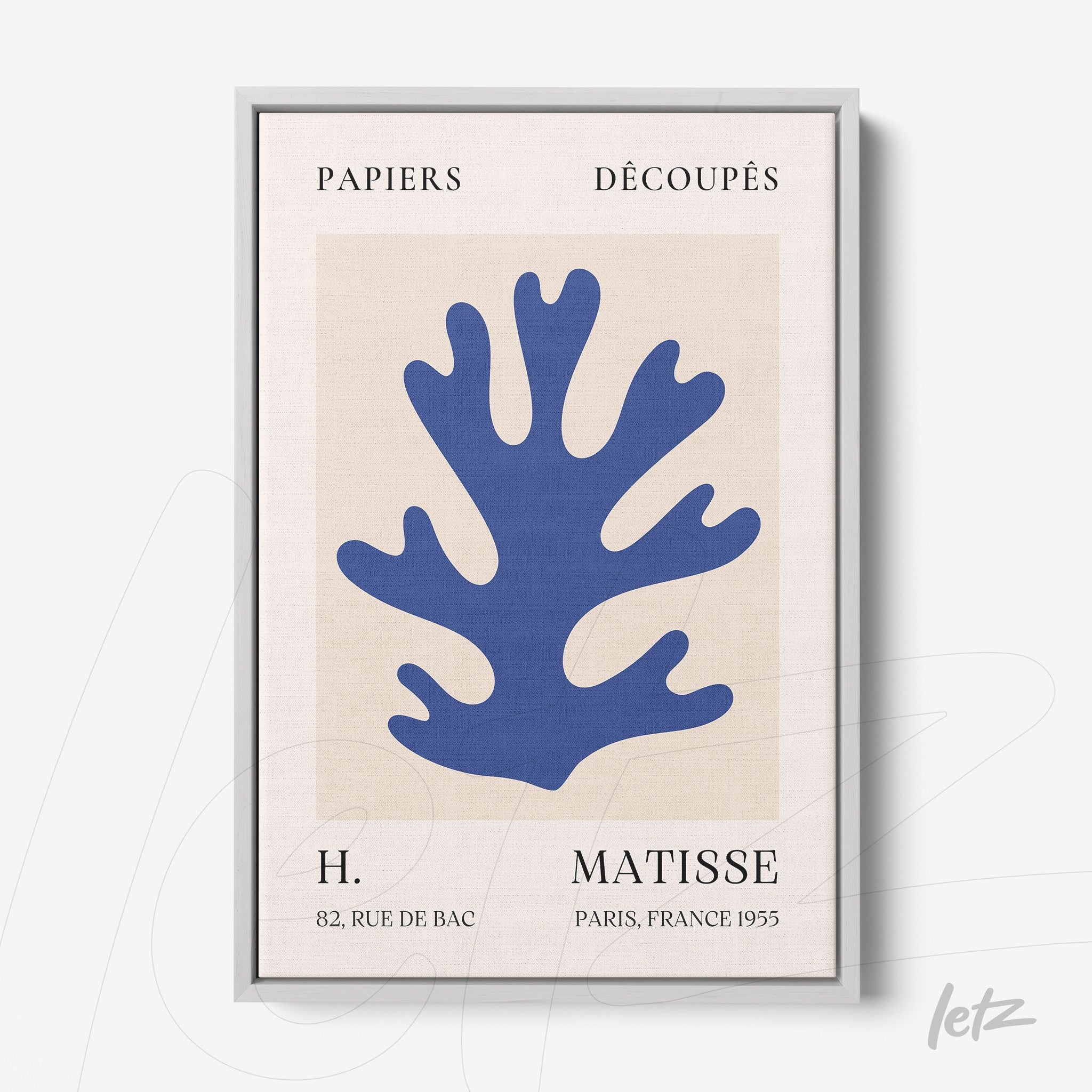 quadro com arte abstrata em tons de azul, representando um coral estilizado, em moldura prateada