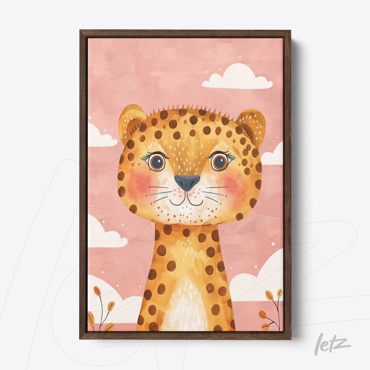 quadro com ilustração colorida de um leopardo simpático em fundo rosa, moldurado com madeira escura