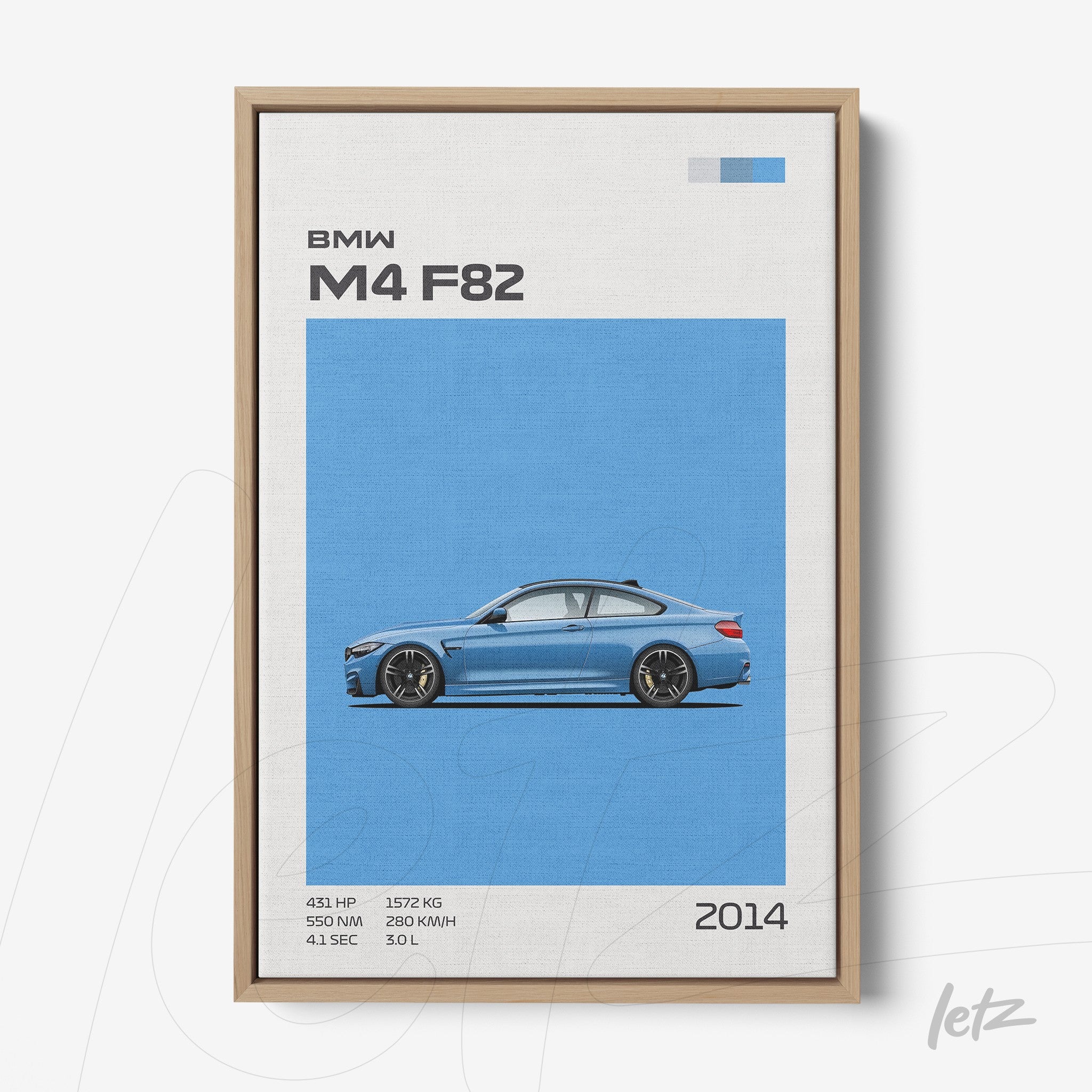 quadro em tela canvas com arte do carro BMW M4 F82 em fundo azul claro e moldura de madeira clara