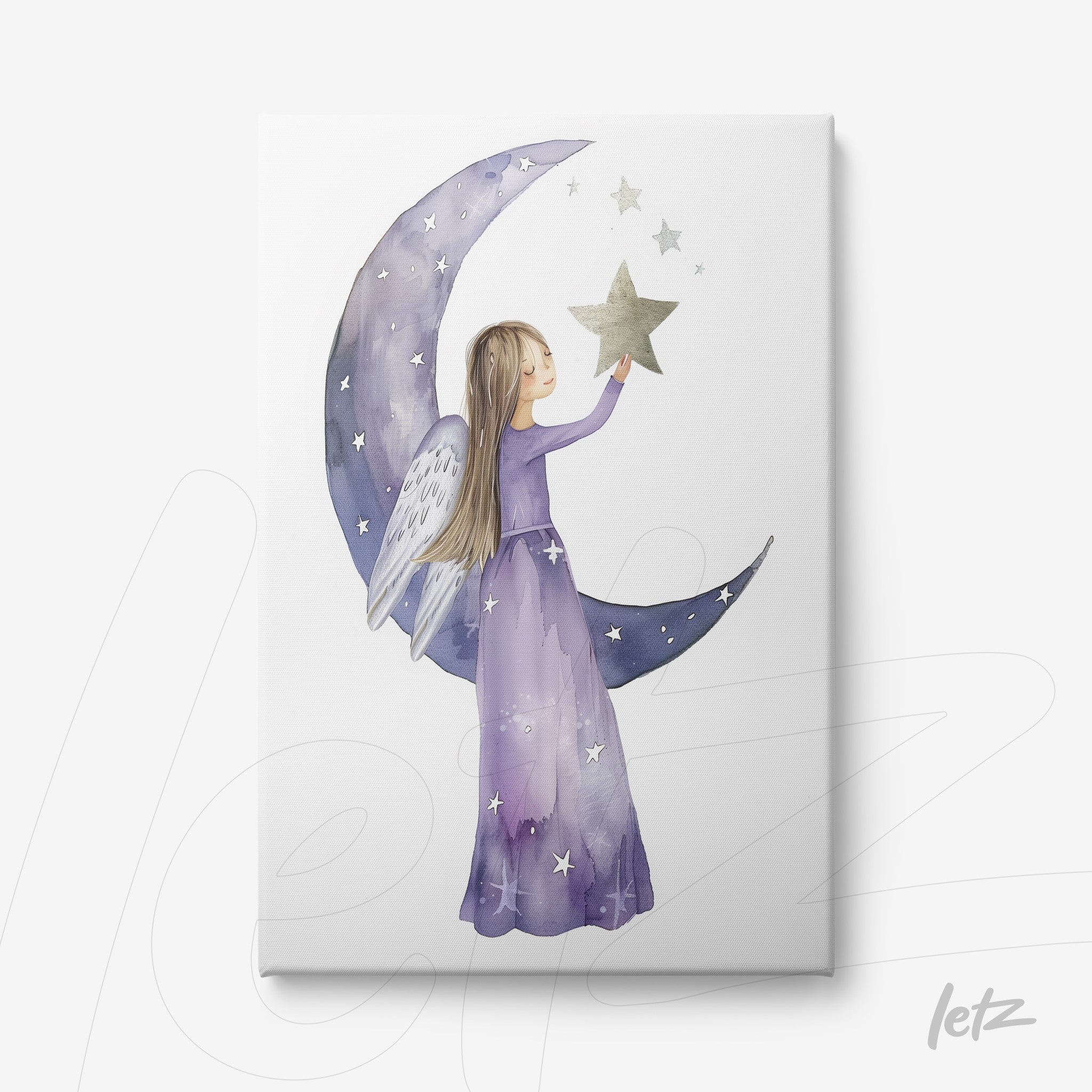 quadro em canvas com ilustração de menina em vestido roxo segurando estrela, ao lado de lua crescente em fundo branco