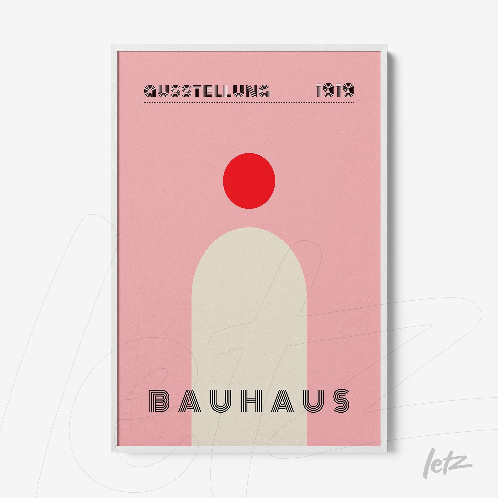 quadro com arte minimalista de inspiração Bauhaus com círculo vermelho e formas geométricas em fundo rosa claro, moldura branca