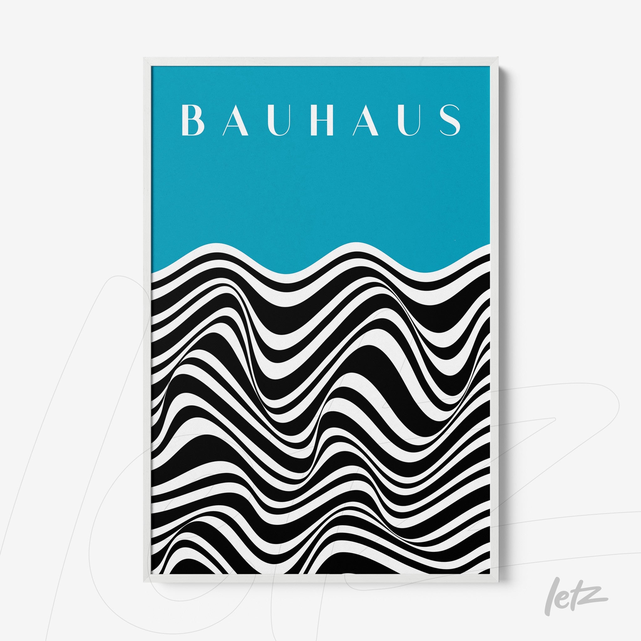 quadro com arte geométrica estilo Bauhaus em moldura branca com linhas onduladas em preto e branco sob fundo azul