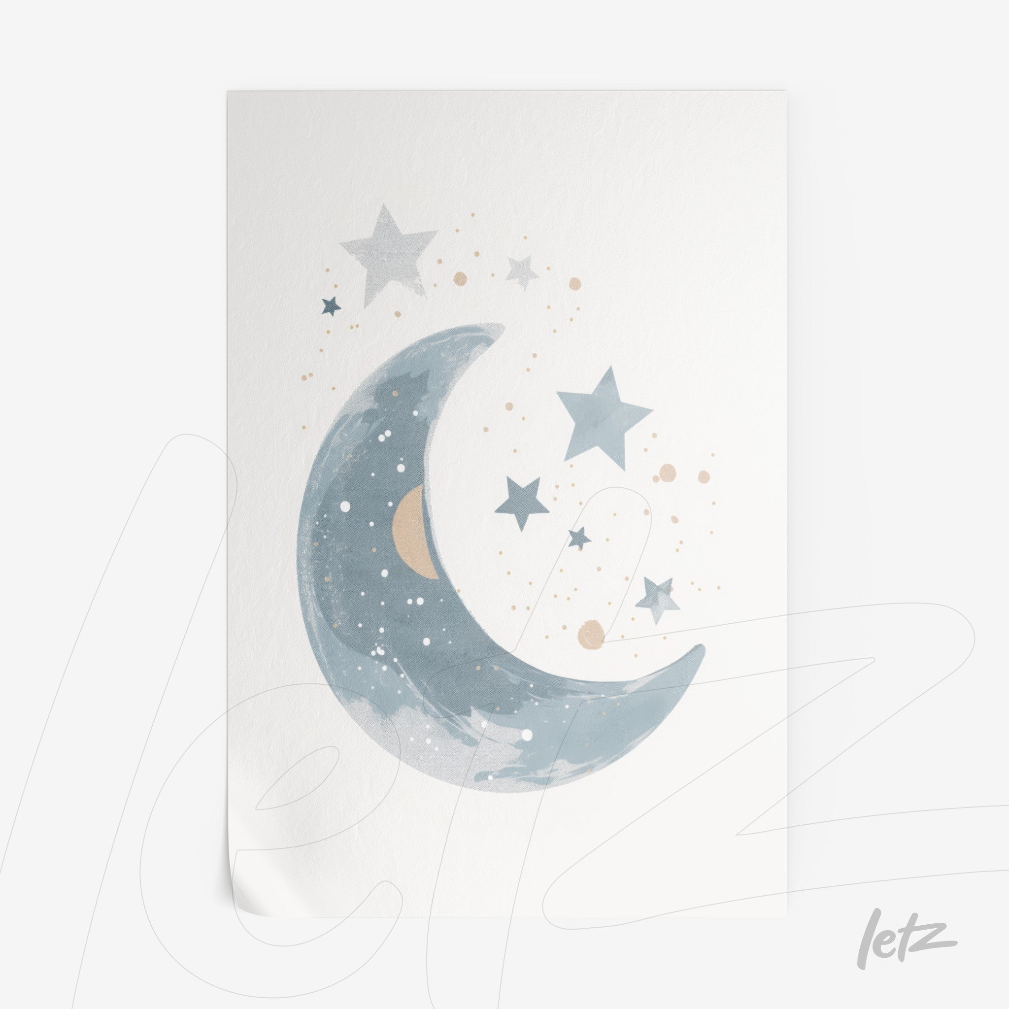quadro decorativo com ilustração de lua crescente e estrelas em tons azuis e dourados sobre fundo claro