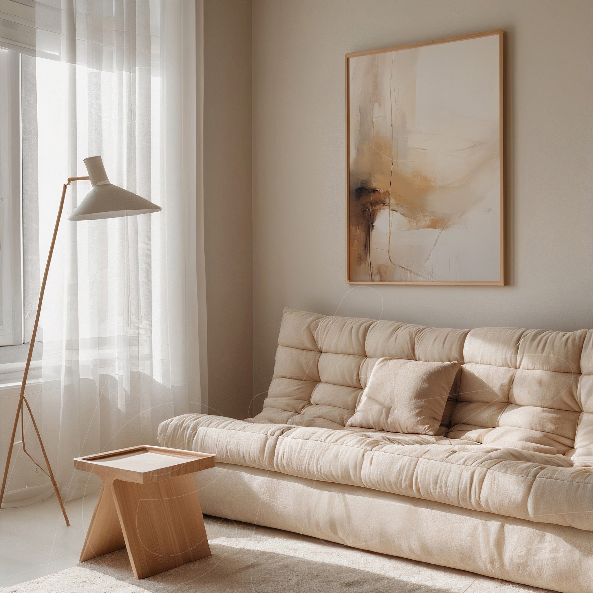 quadro abstrato em moldura clara com tons terrosos, decorando parede ao lado de sofá bege