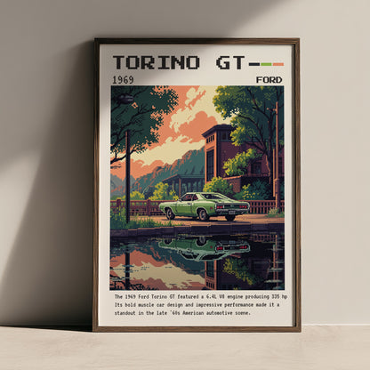 quadro com arte retro do Ford Torino GT de 1969 em moldura escura, apresentando uma cena de carro em um cenário urbano durante o pôr do sol
