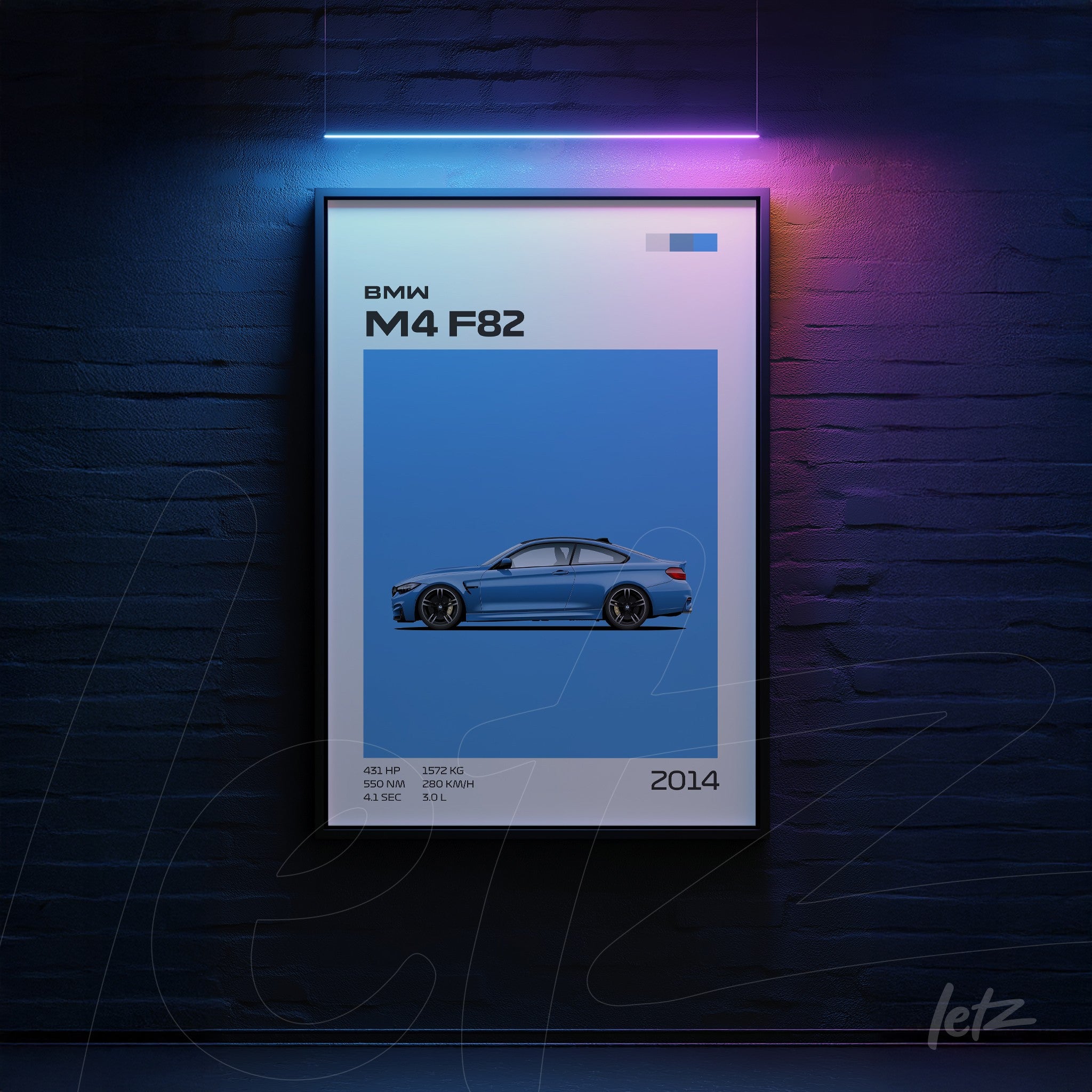 quadro com arte digital de um BMW M4 F82 em fundo azul claro e moldura preta