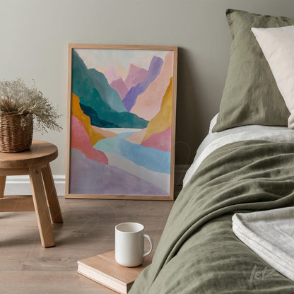 quadro com paisagem abstrata em tons pastel, exibido ao lado de uma cama em ambiente minimalista