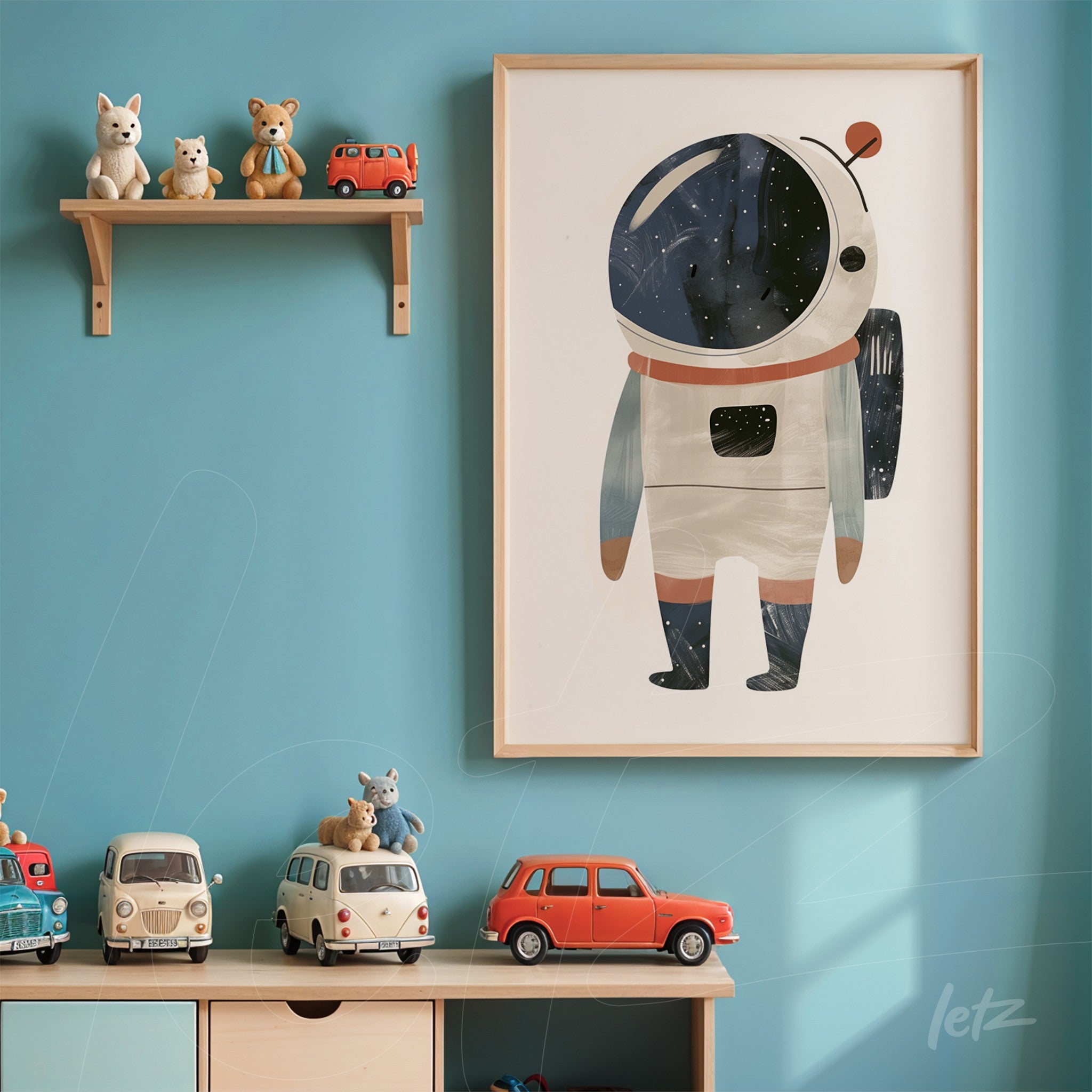 quadro com ilustração de um astronauta em fundo espacial apresentado em moldura clara sobre parede azul