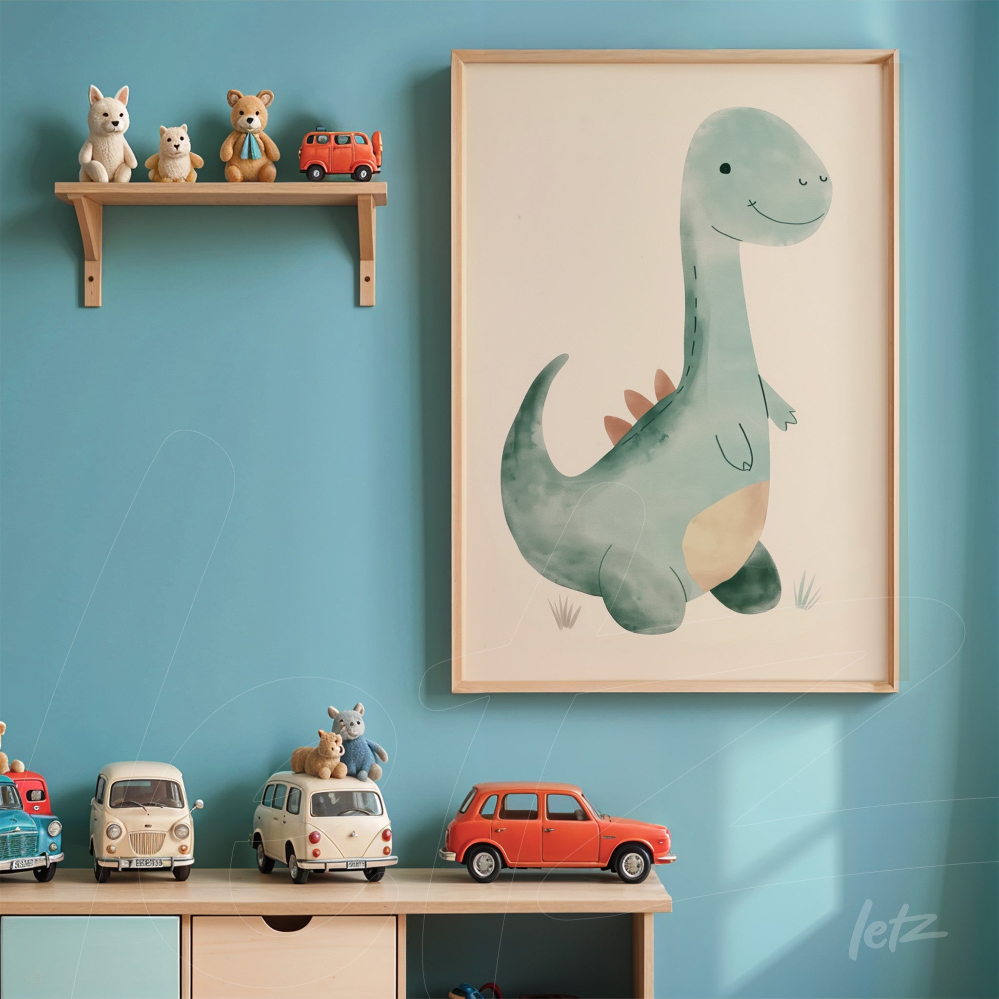 quadro com arte de dinossauro em moldura clara sobre parede azul, decorado com prateleira e brinquedos coloridos em destaque