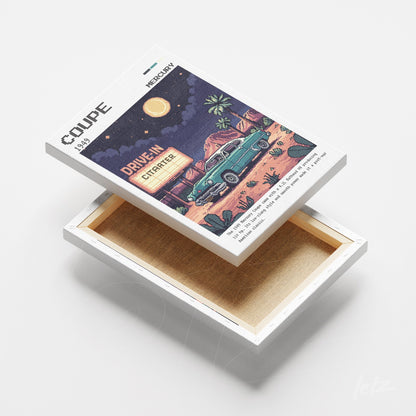 quadrinho em canvas com arte de um carro antigo em um drive-in sob a luz da lua, moldura branca