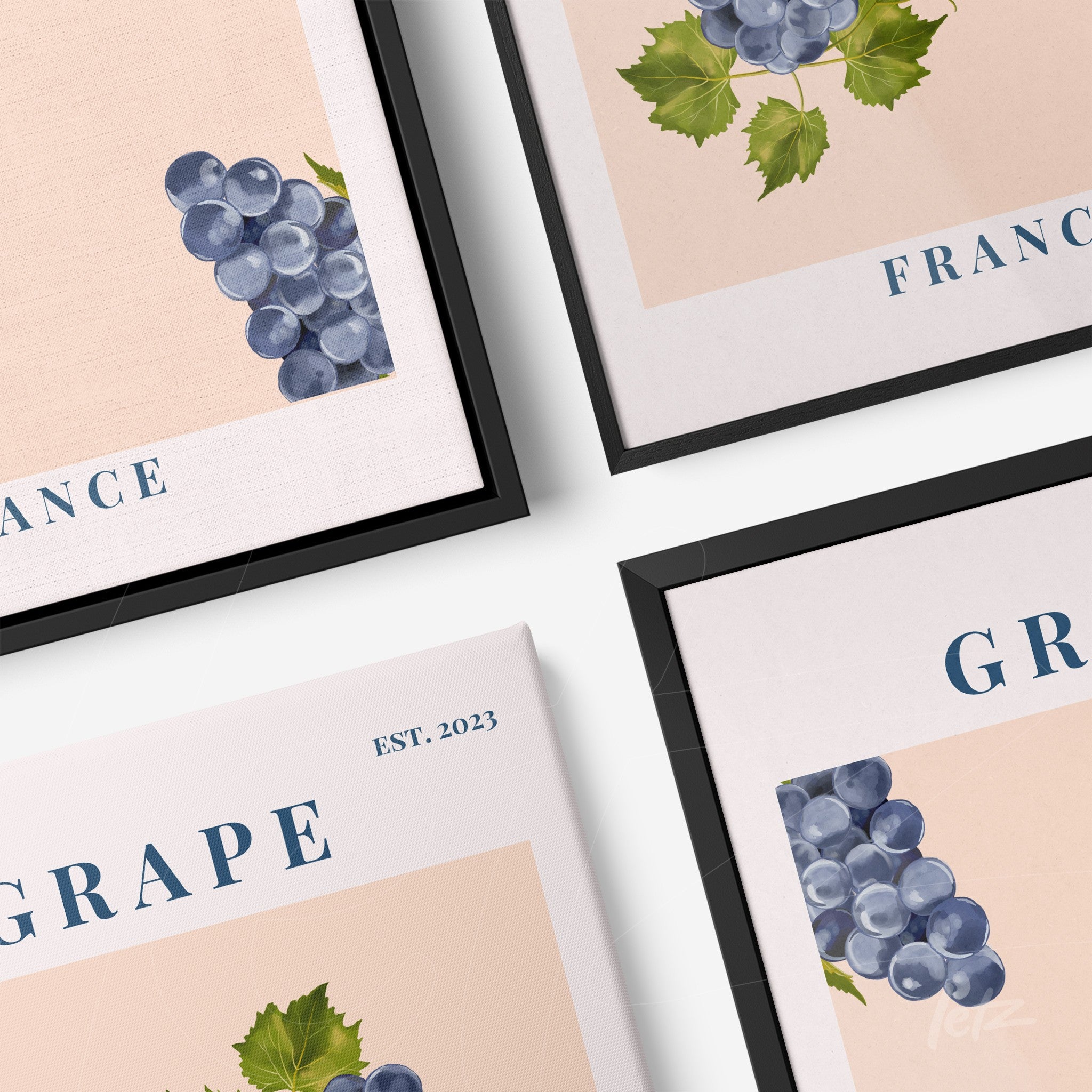 composição de quadros decorativos com ilustrações de uvas em molduras pretas e brancas sobre fundo claro