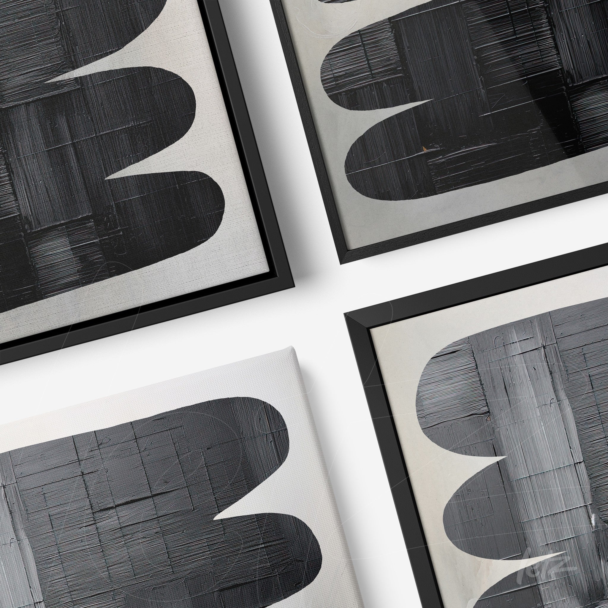 composição de quadros abstratos em preto e branco com molduras pretas finas