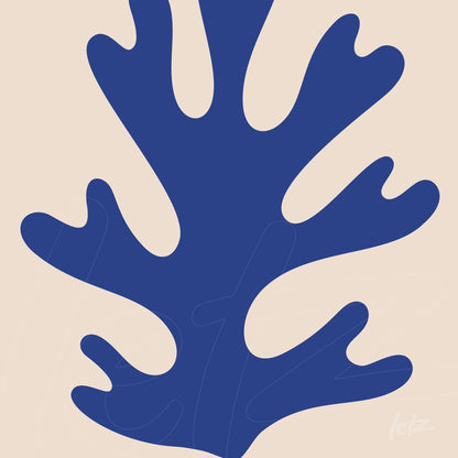 arte abstrata em azul de um desenho de folha com fundo rosa claro