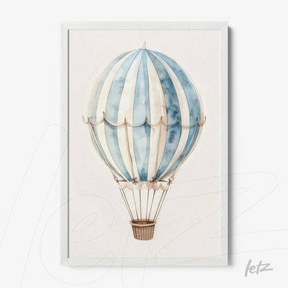 quadro com ilustração aquarelada de balão de ar quente em moldura branca