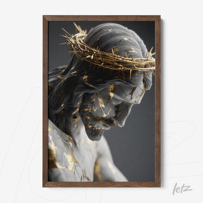quadro com escultura de Cristo em detalhes com textura de mármore e folha de ouro em moldura de madeira escura