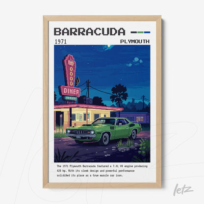quadro com arte retro de um carro Plymouth Barracuda verde em frente a um diner clássico, moldura de madeira clara