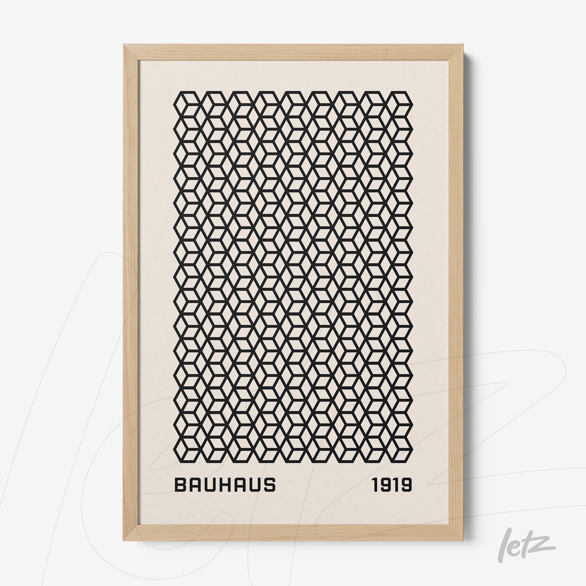 quadro estilo Bauhaus com padrão geométrico preto em moldura de madeira clara