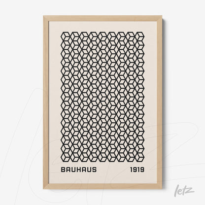 quadro estilo Bauhaus com padrão geométrico preto em moldura de madeira clara