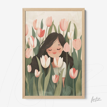 quadro com ilustração de menina sorridente cercada por tulipas em fundo suave, moldura clara de madeira