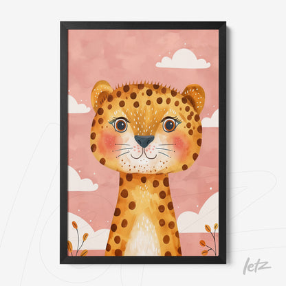quadro com ilustração infantil de leopardo sobre fundo rosa com nuvens brancas e flores