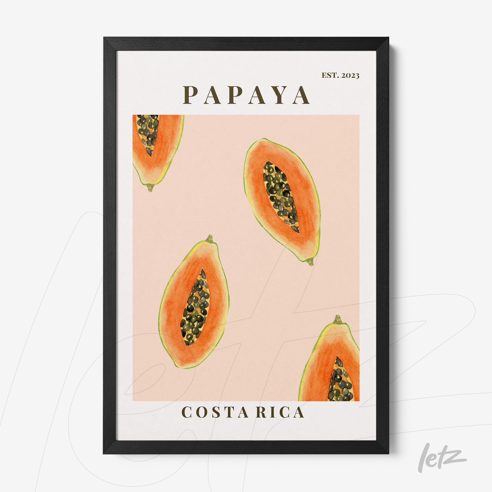 quadro com ilustração de fatias de papaia em fundo rosa com moldura preta