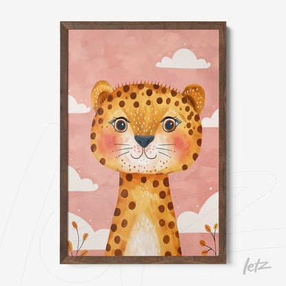 quadro decorativo com arte infantil de leão estilizado em fundo rosa com nuvens e detalhes florais, moldura de madeira escura