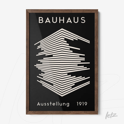 quadro com arte gráfica do movimento Bauhaus em moldura de madeira escura