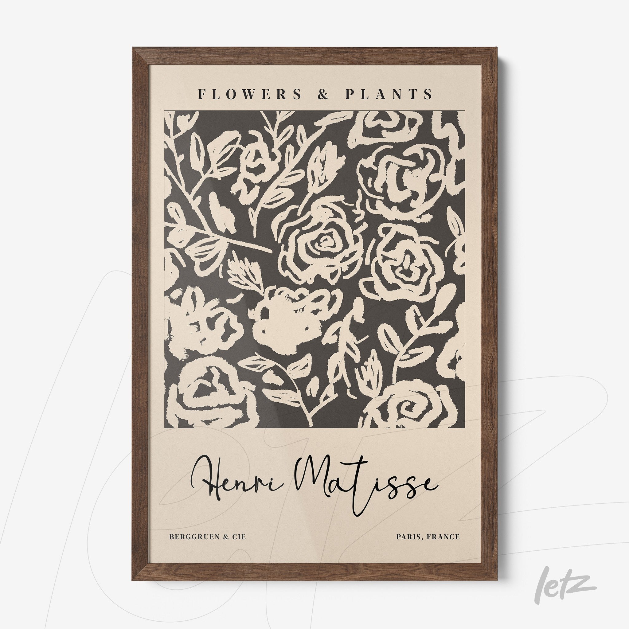 quadro com arte inspirada em flores e plantas, estilo botânico com fundo claro e moldura de madeira escura