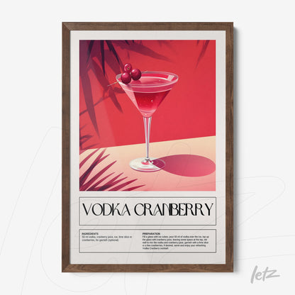 quadro com arte digital de coquetel vodka cranberry em moldura de madeira escura
