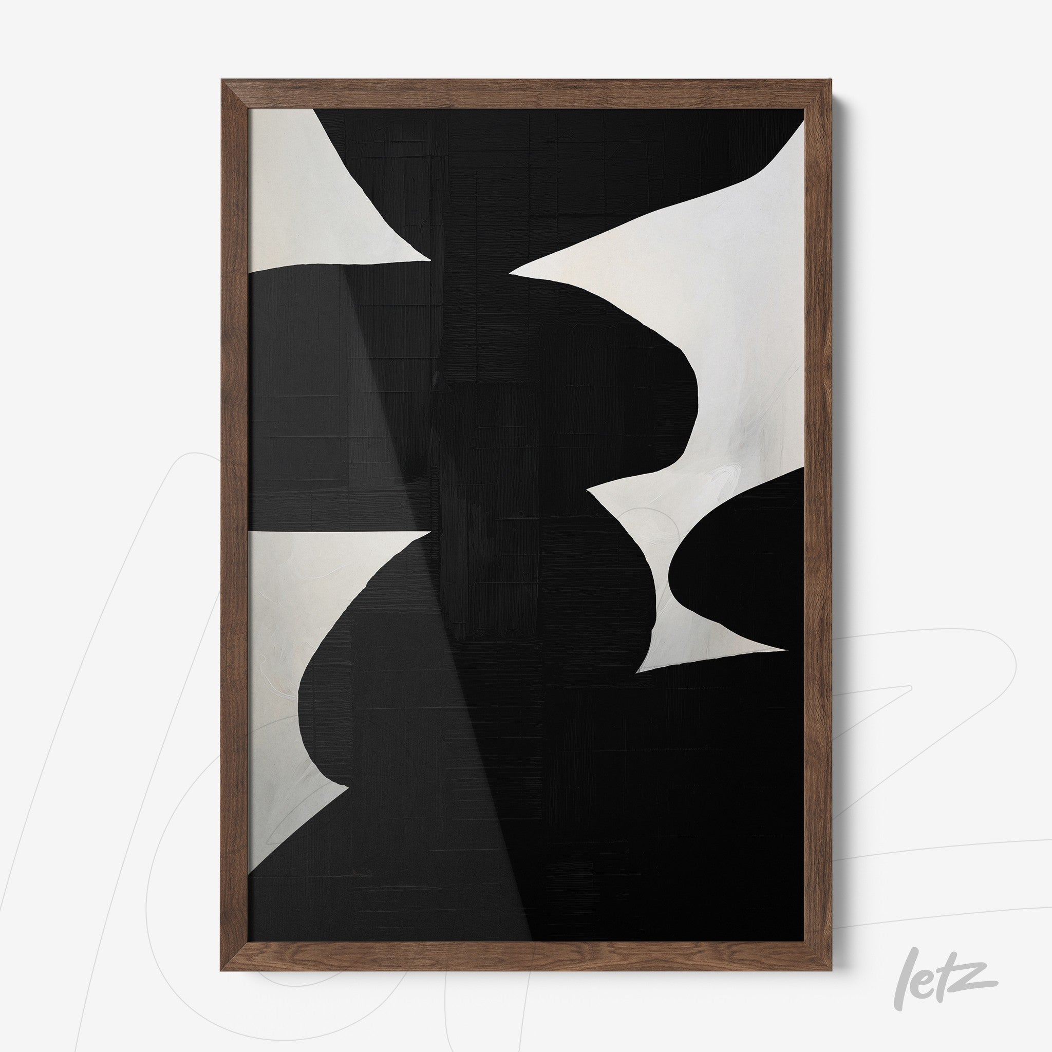 quadro com arte abstrata em preto e branco, moldura de madeira clara