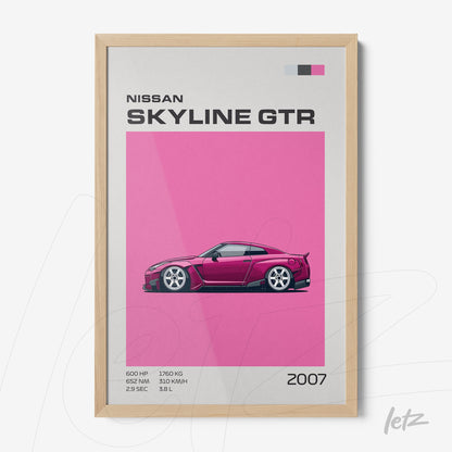 quadro com arte digital do carro Nissan Skyline GTR de 2007 em moldura clara, fundo rosa vibrante
