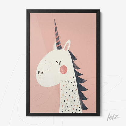 quadro emoldurado com ilustração de unicórnio em fundo rosa