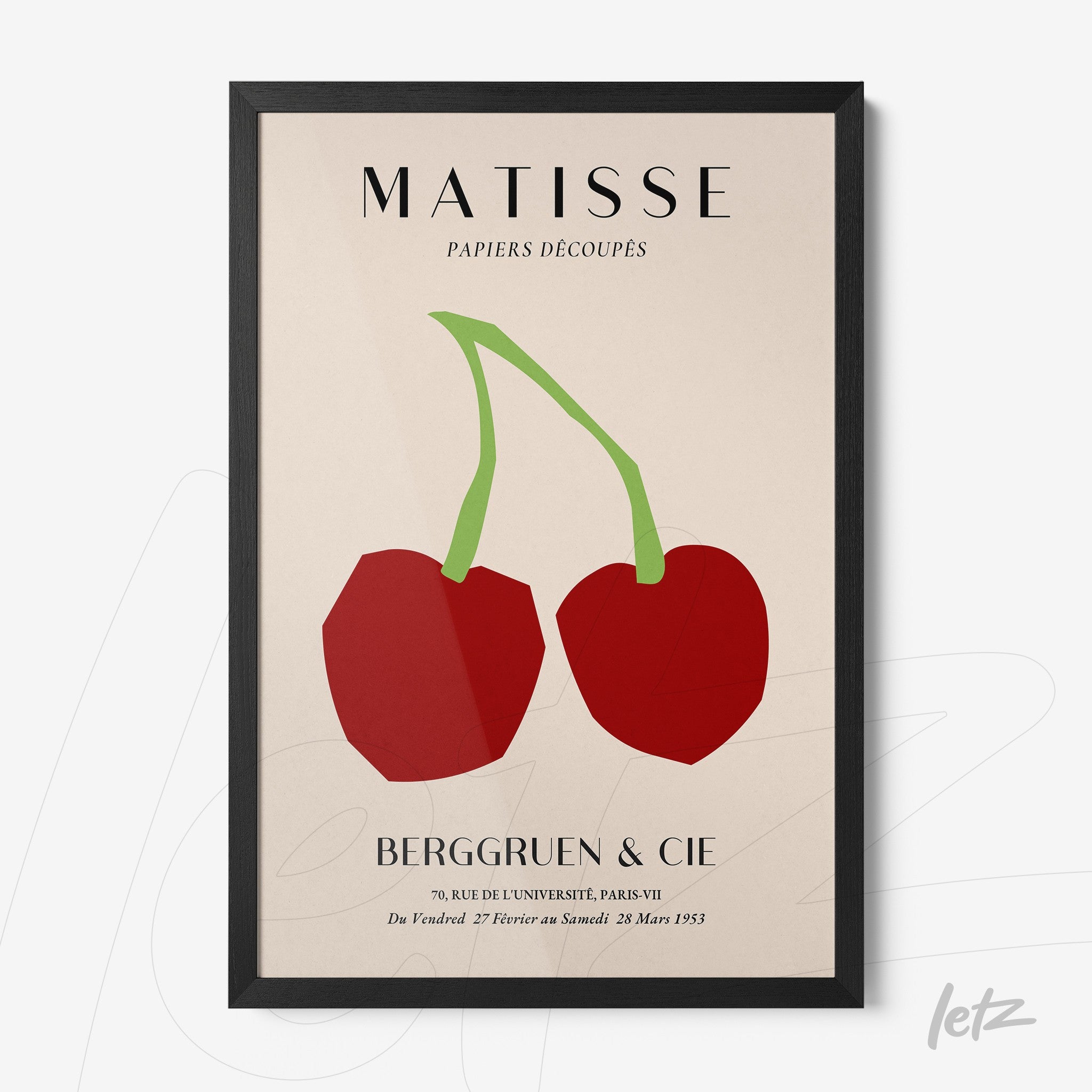 quadro com arte estilizada de cerejas vermelhas em fundo bege, moldura preta e texto em tipografia clássica