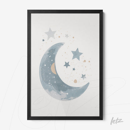quadro com ilustração de lua em tons de azul e estrelas em fundo claro, moldura preta