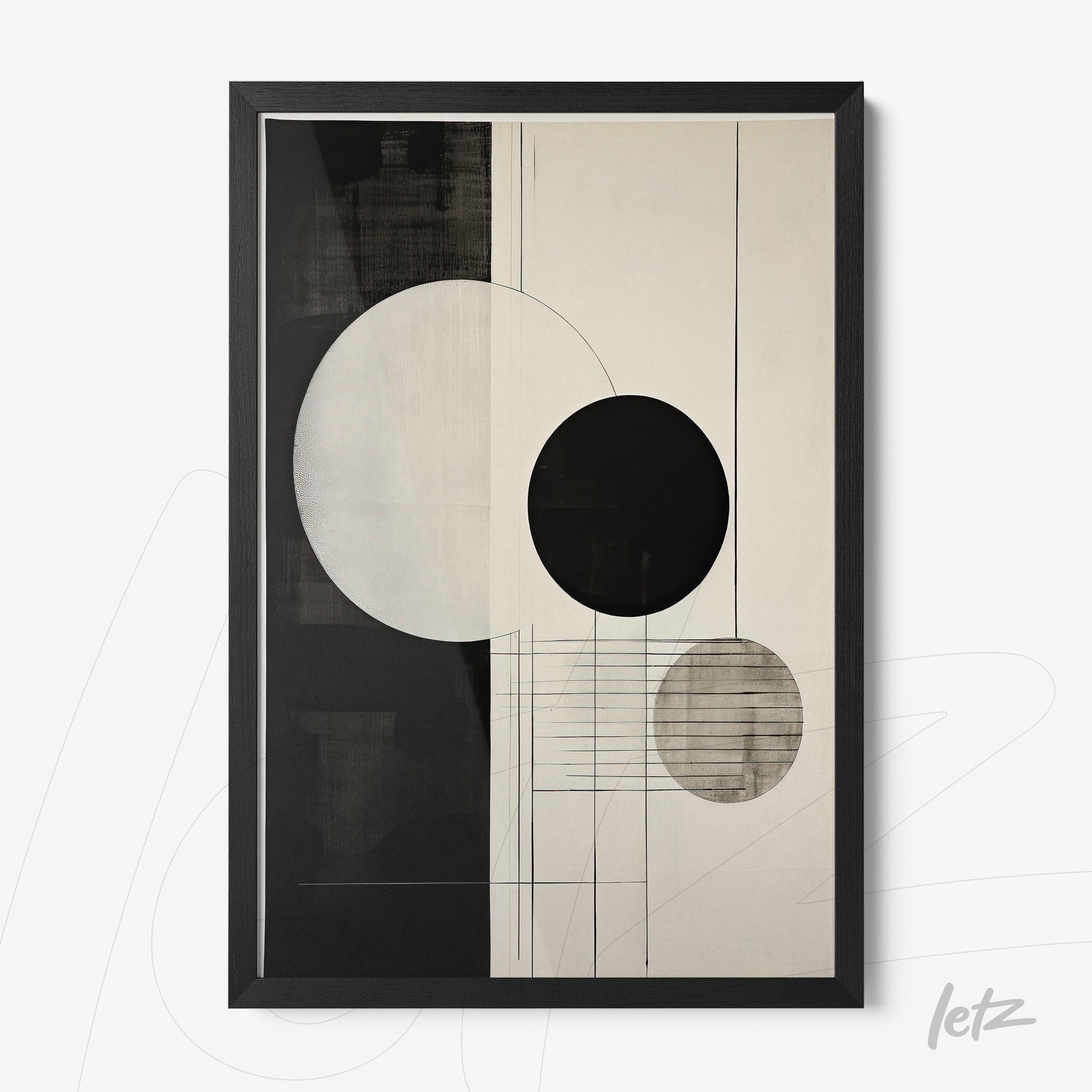 quadro abstrato em moldura preta com formas geométricas em preto, cinza e branco