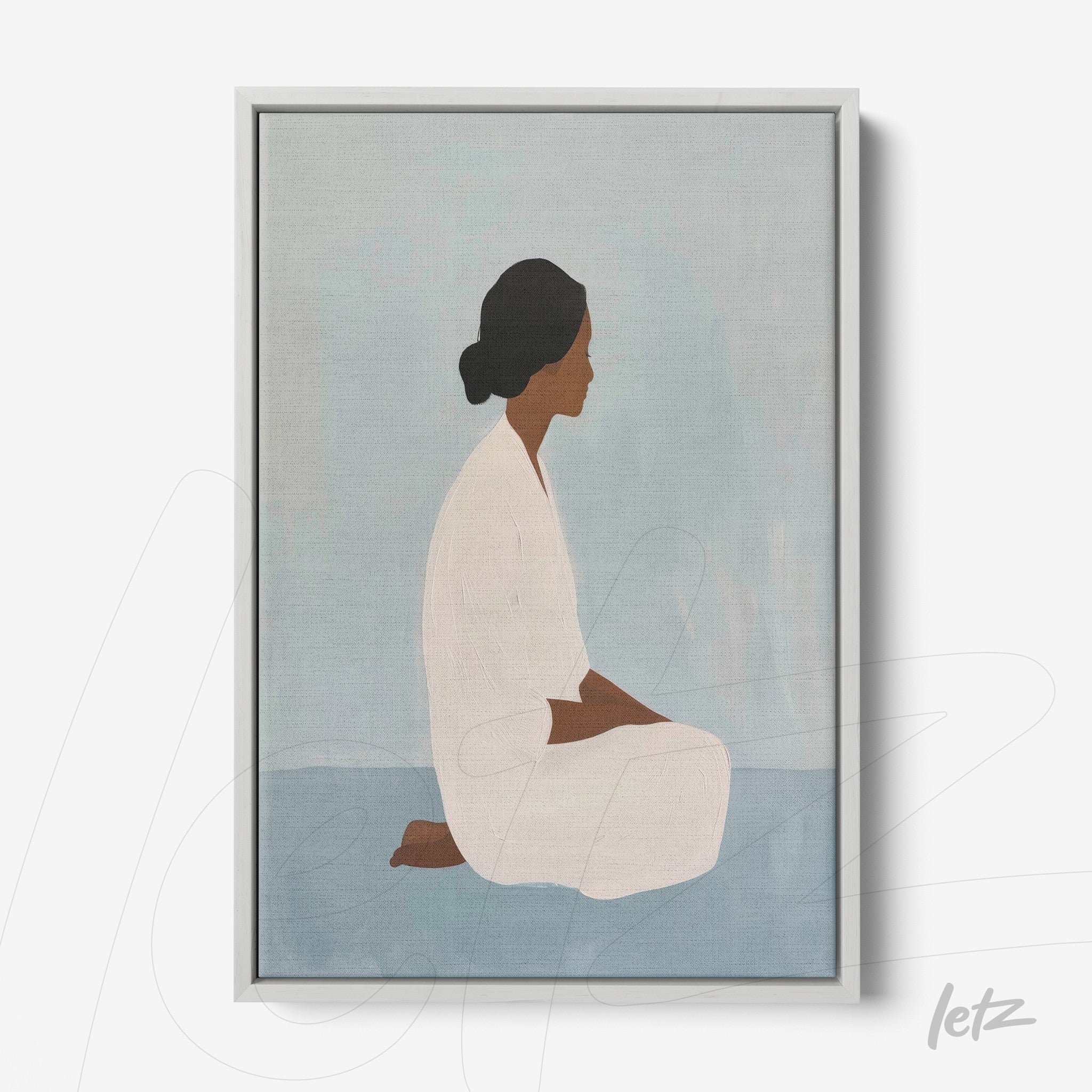 quadro em canvas com figura feminina sentada em pose contemplativa, fundo em tons de azul e moldura cinza clara